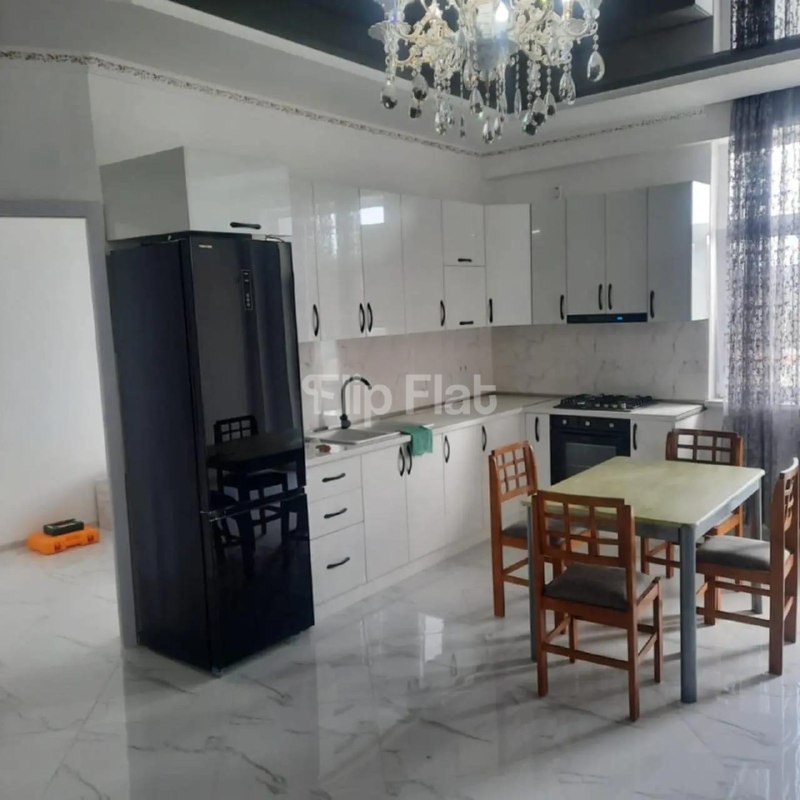 Apartment, 3 bedrooms · Varketili — photo 1