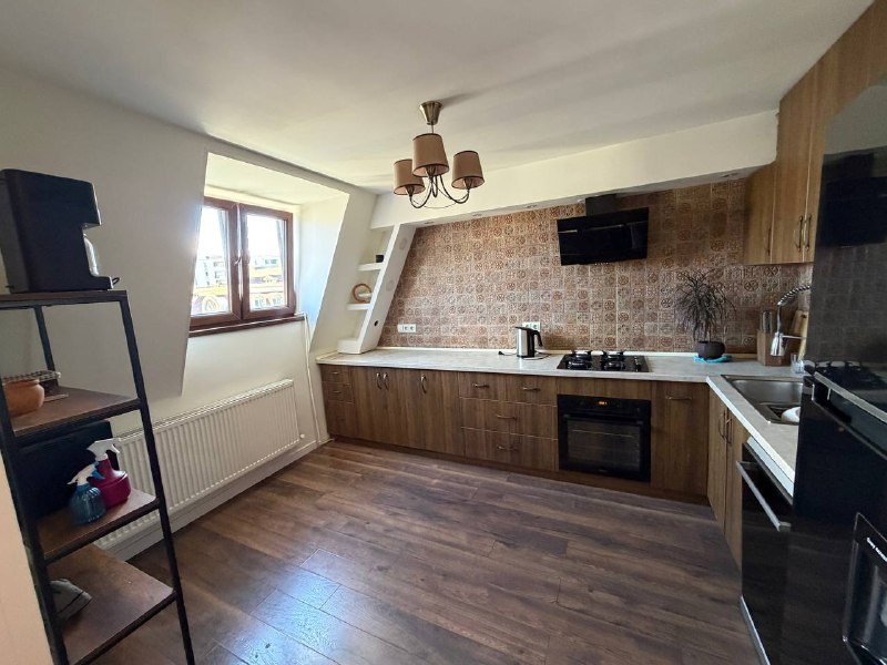 Apartment 88 m², 4 rooms — photo 1