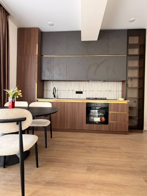 Apartment 77 m², 3 rooms — photo 3