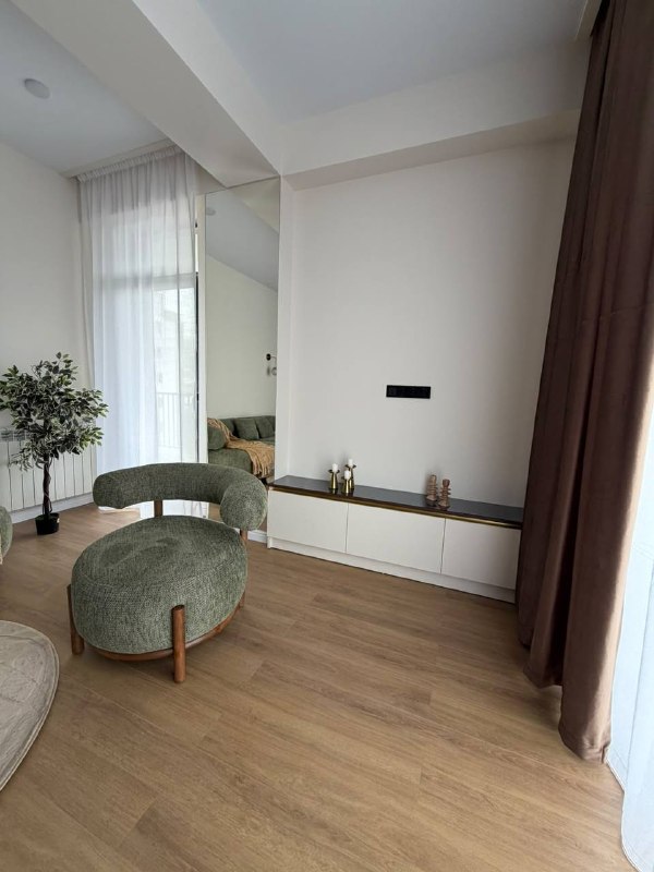 Apartment 77 m², 3 rooms — photo 4