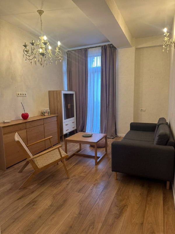 Apartment 76 m², 3 rooms — photo 1