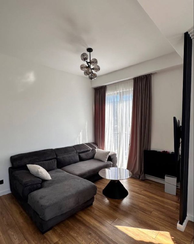 Apartment 55 m², 2 rooms — photo 1