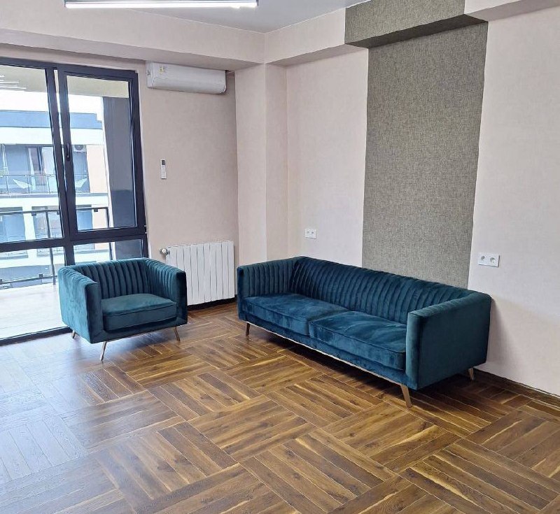 Apartment 86 m², 3 rooms — photo 1
