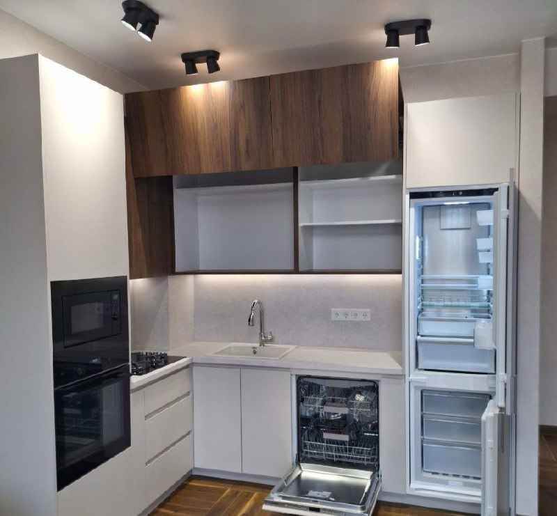 Apartment 86 m², 3 rooms — photo 2