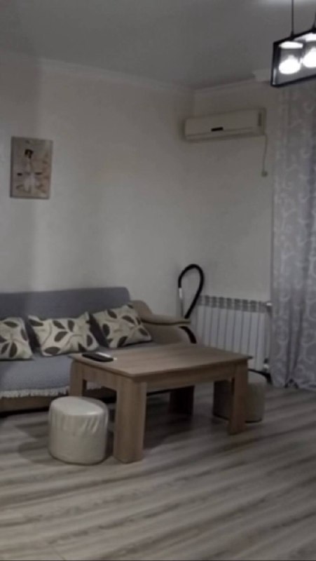 Apartment 60 m², 3 rooms — photo 2