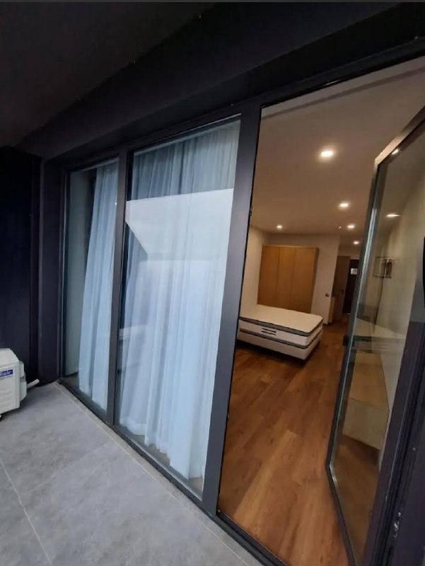 Commercial 31.5 m², studio — photo 2