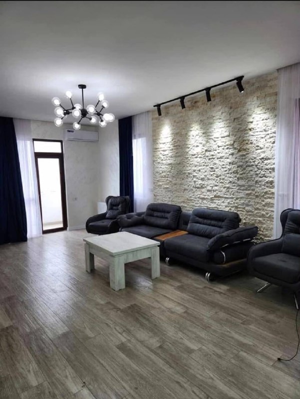 Apartment 86.5 m², 3 rooms — photo 1