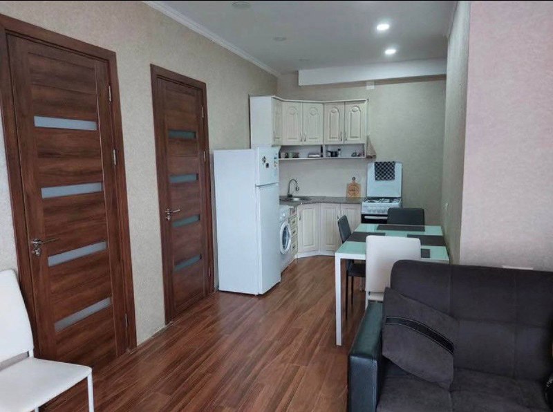 Apartment 60 m², 3 rooms — photo 1
