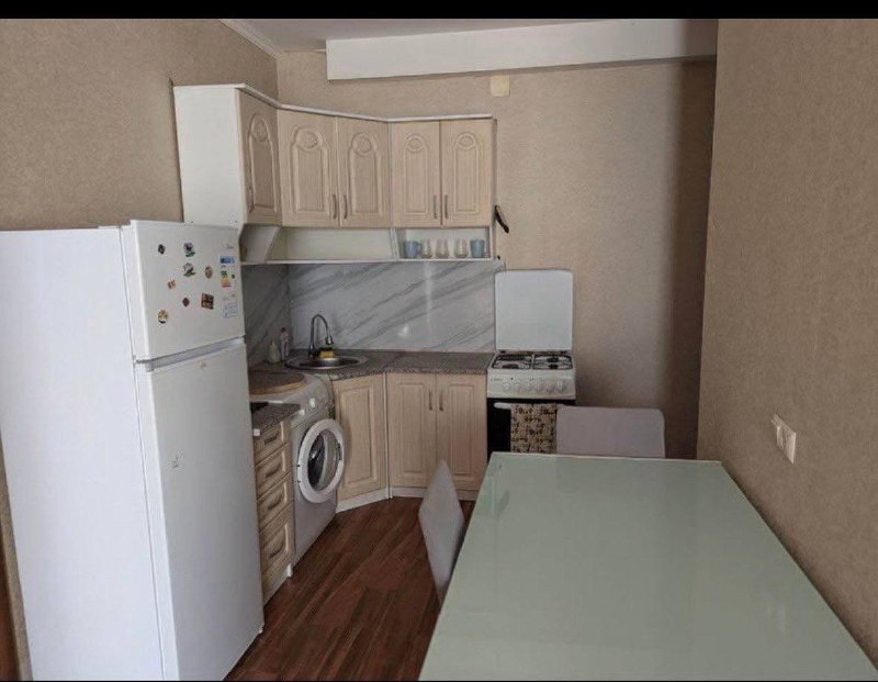 Apartment 60 m², 3 rooms — photo 5