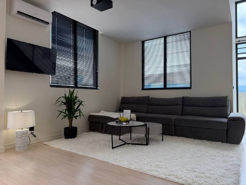 Apartment 95 m², 3 rooms — photo 4