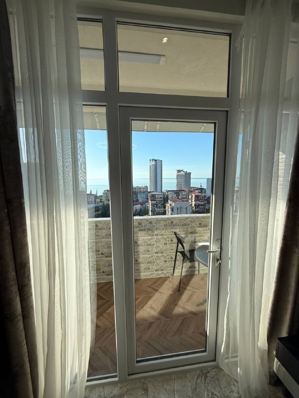 Apartment 67 m², 3 rooms — photo 1
