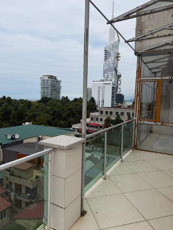 Apartment 222 m² — photo 2