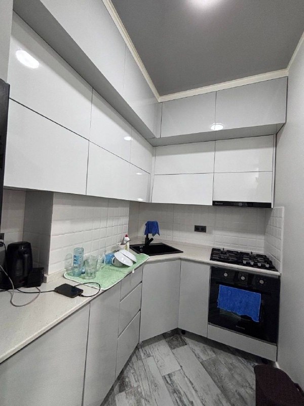 Apartment 70.7 m², 3 rooms — photo 2