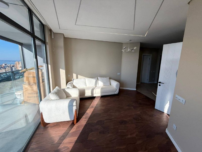 Apartment 85 m², 3 rooms — photo 2