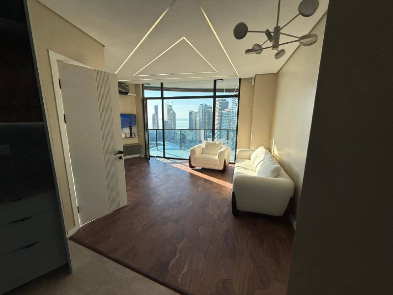 Apartment 85 m², 3 rooms — photo 4