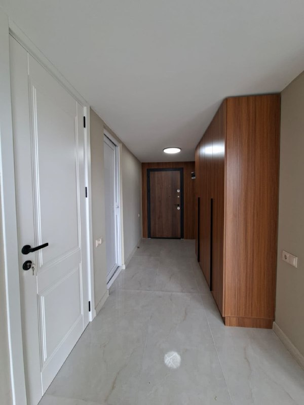 Apartment 137 m², 4 rooms — photo 2