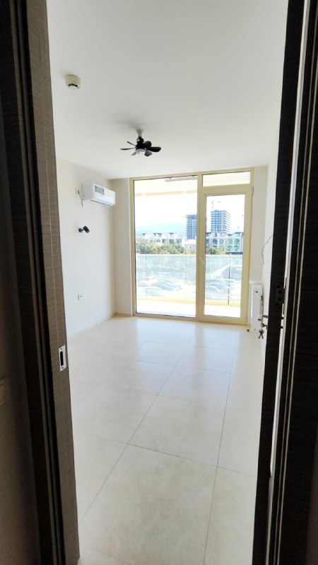 Apartment 70 m², 3 rooms — photo 1