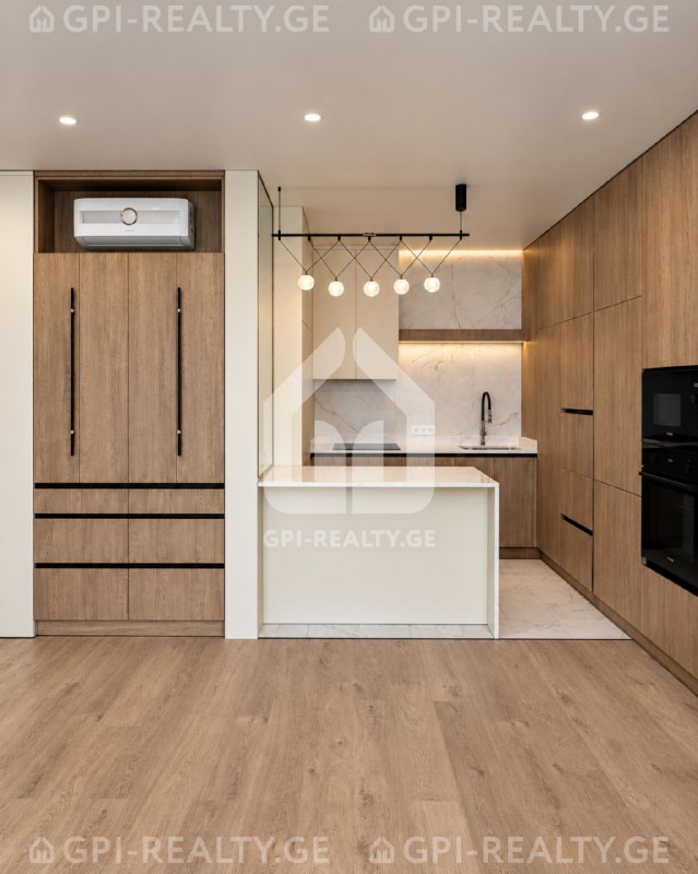 Продаётся 2-bedroom в Bagrationi Residence Batumi с видом на Аллею Героев и стадион — фото 2