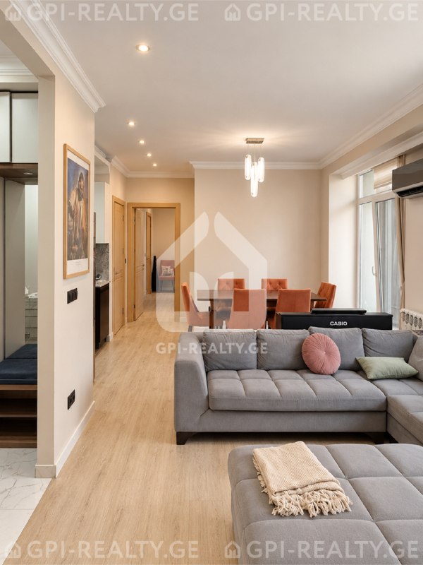 Apartment 125 m², 4 rooms — photo 1