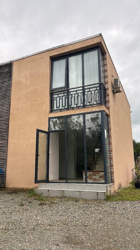 House 110.7 m², 3 rooms — photo 2