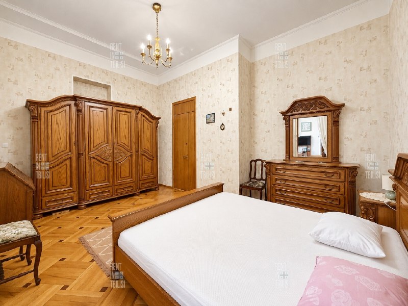 Квартира, 2 спальни · Мтацминда — фото 5