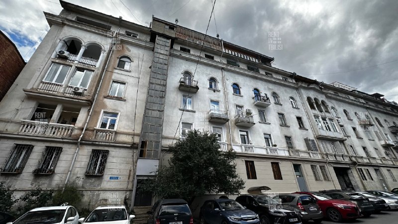 Квартира, 3 спальни · Ваке — фото 1