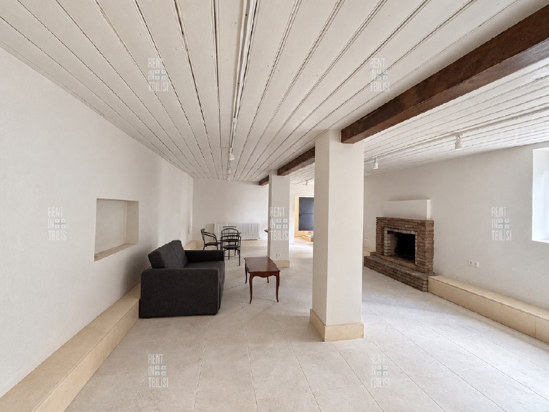 Commercial · Vake — photo 2