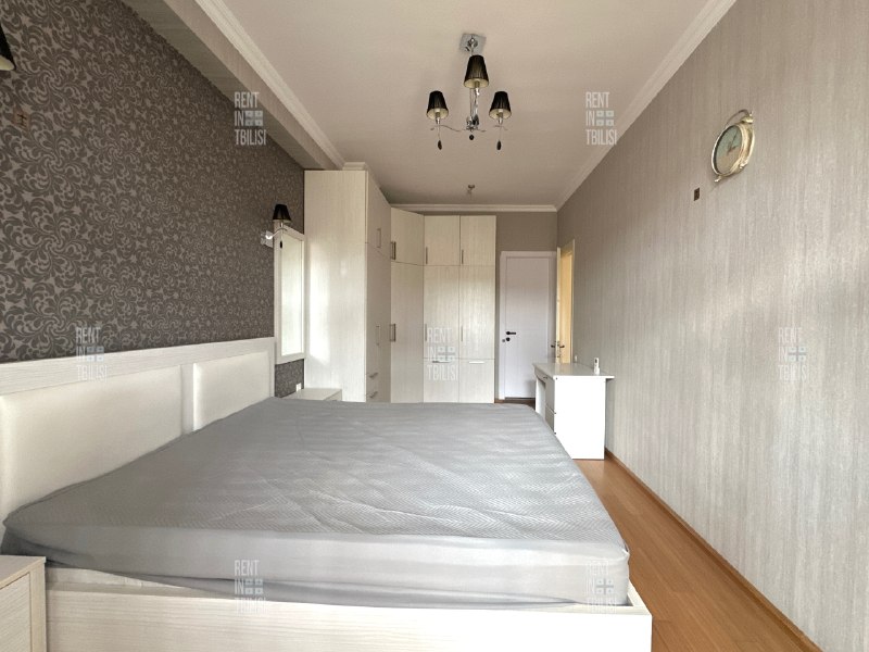 Apartment, 3 bedrooms · Saburtalo — photo 1