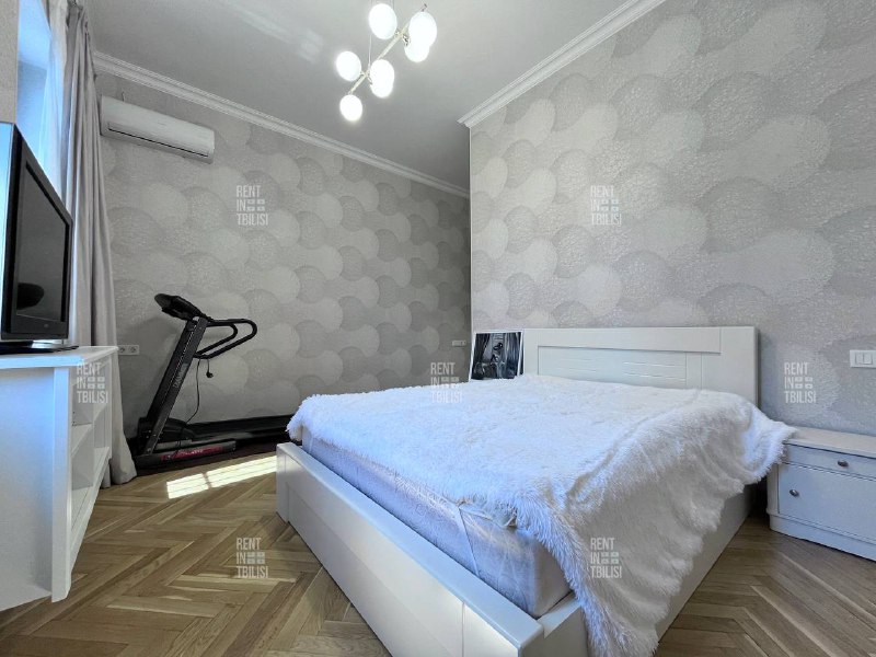 Apartment, 2 bedrooms · Mtatsminda — photo 5