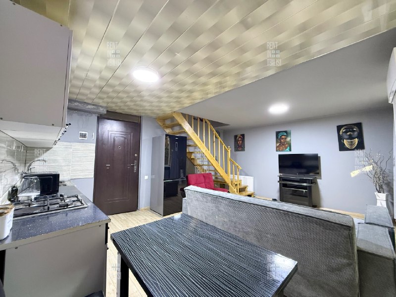 Apartment, 2 bedrooms · Sololaki — photo 3