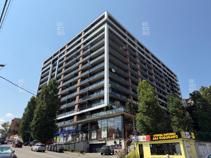 Commercial, 3 bedrooms · Saburtalo — photo 1