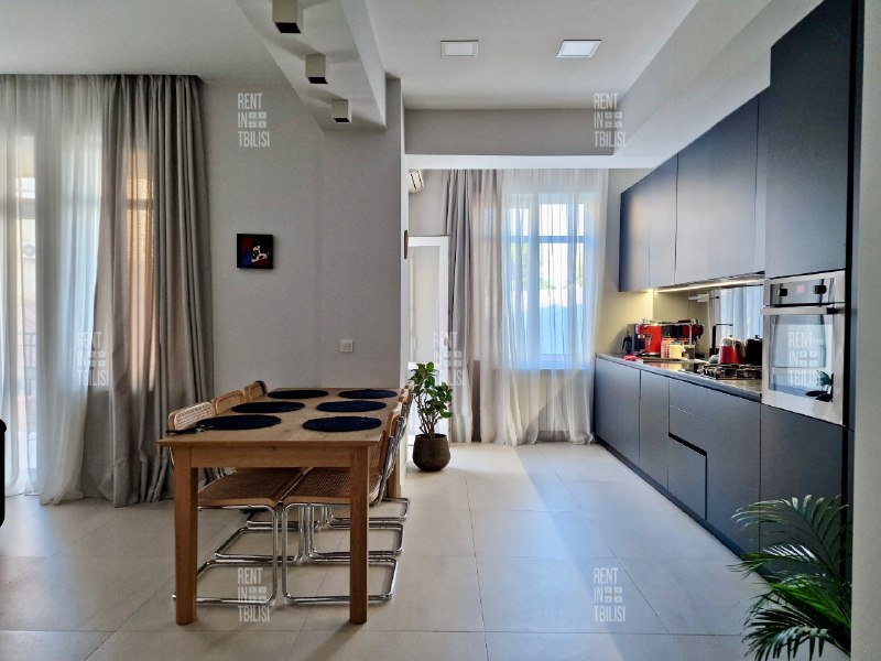 Apartment, 2 bedrooms · Mtatsminda — photo 3