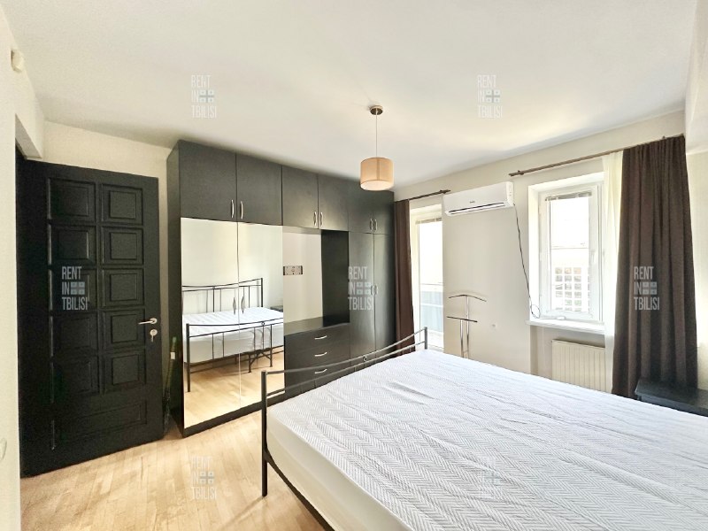 Apartment, 2 bedrooms · Sololaki — photo 3