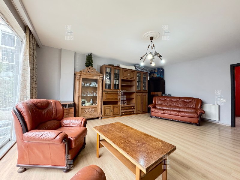 Apartment, 3 bedrooms · Saburtalo — photo 2
