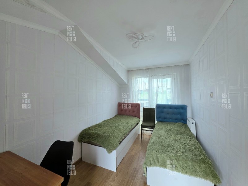 Apartment, 3 bedrooms · Dighomi — photo 4