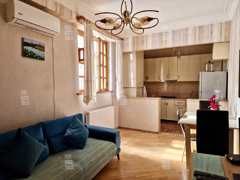 Apartment, 2 bedrooms · Mtatsminda — photo 4