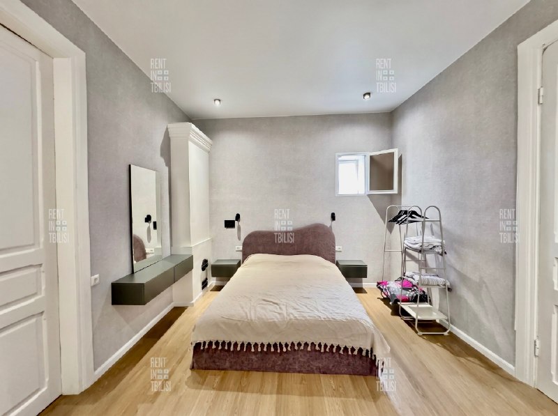 Apartment, 2 bedrooms · Mtatsminda — photo 4