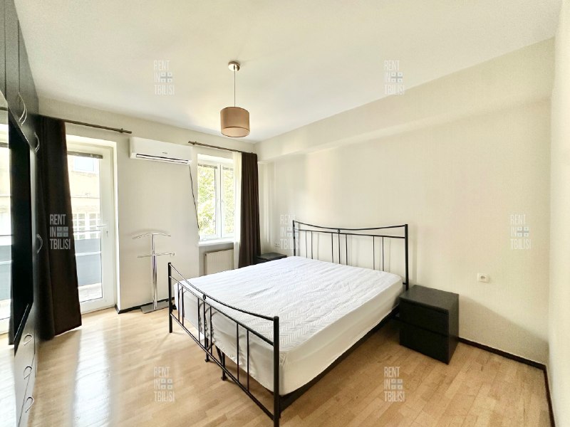 Apartment, 2 bedrooms · Sololaki — photo 2