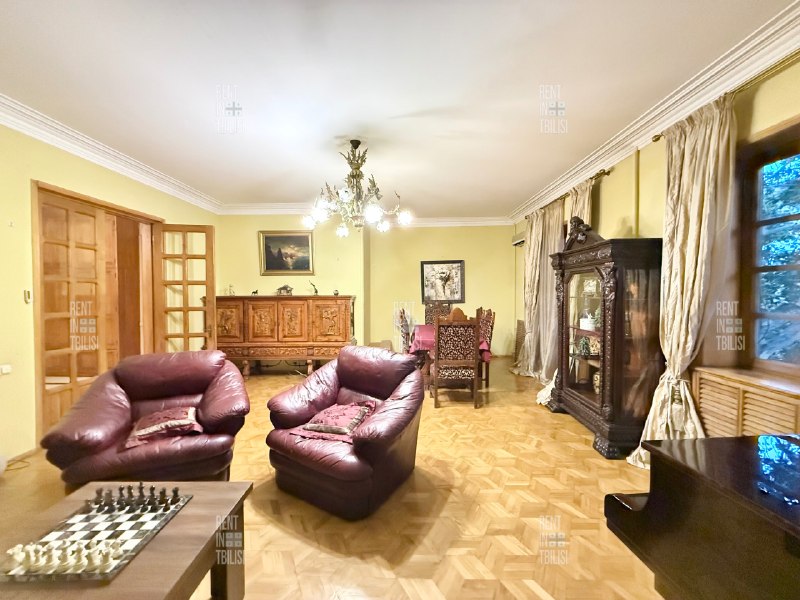 Apartment, 3 bedrooms · Vake — photo 3