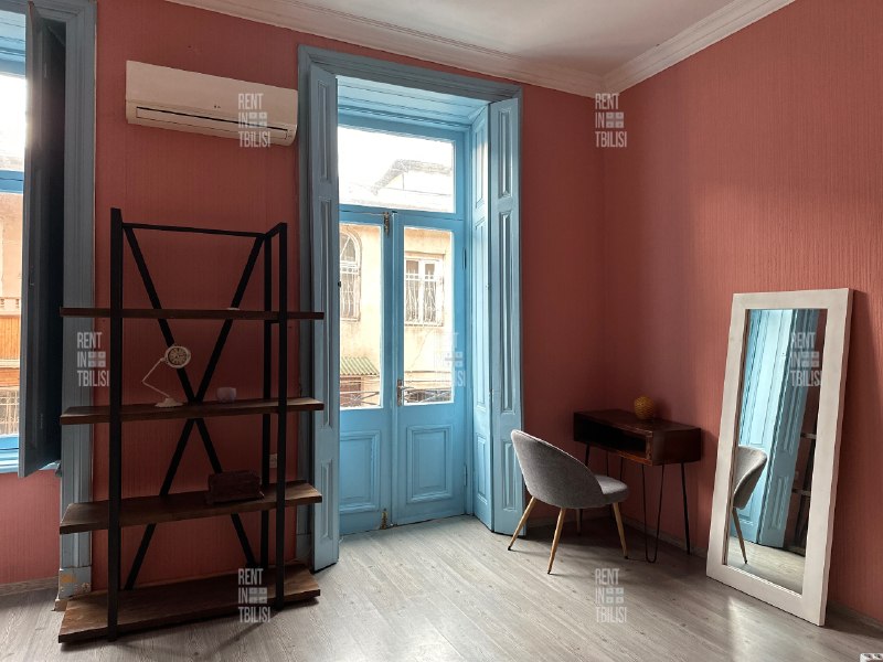 Apartment, 2 bedrooms · Sololaki — photo 4