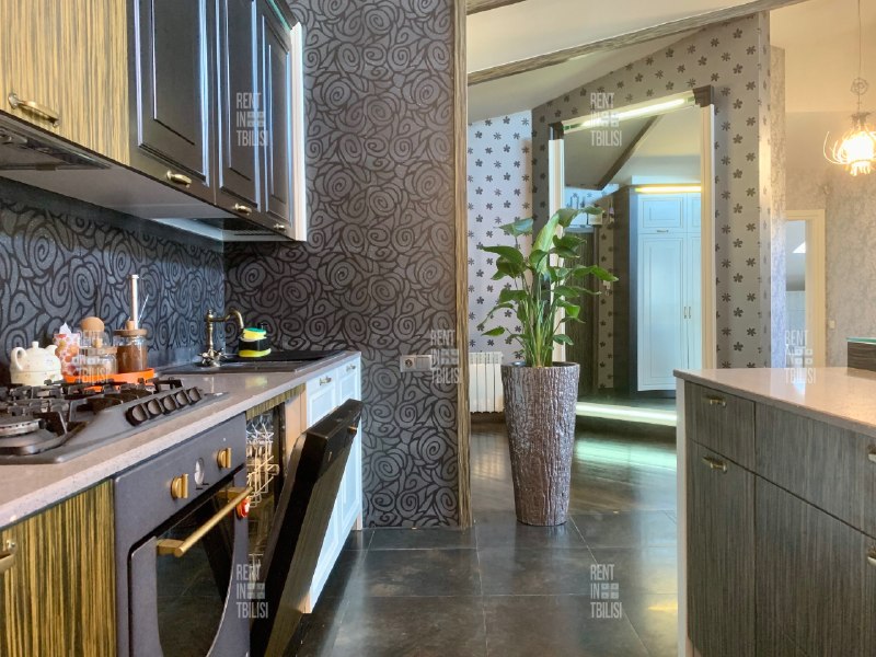 Apartment, 2 bedrooms · Vake — photo 3