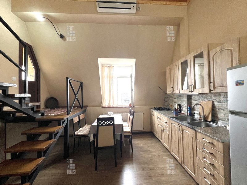 Apartment, 2 bedrooms · Sololaki — photo 2