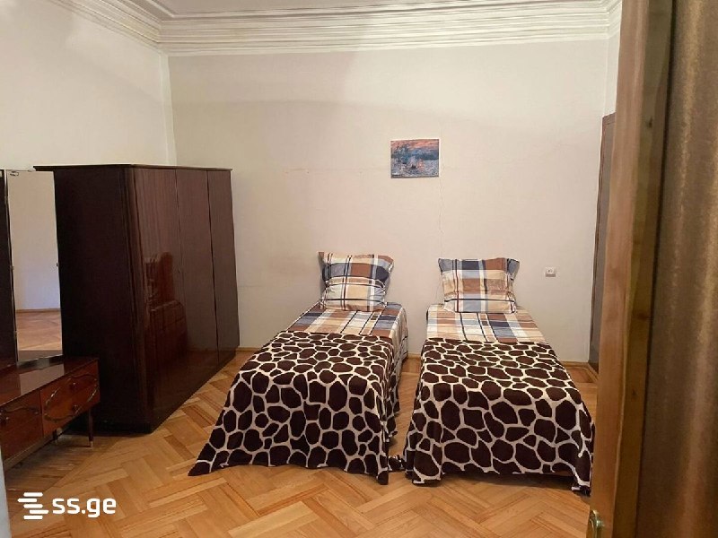 Квартира, 2 спальни — фото 2
