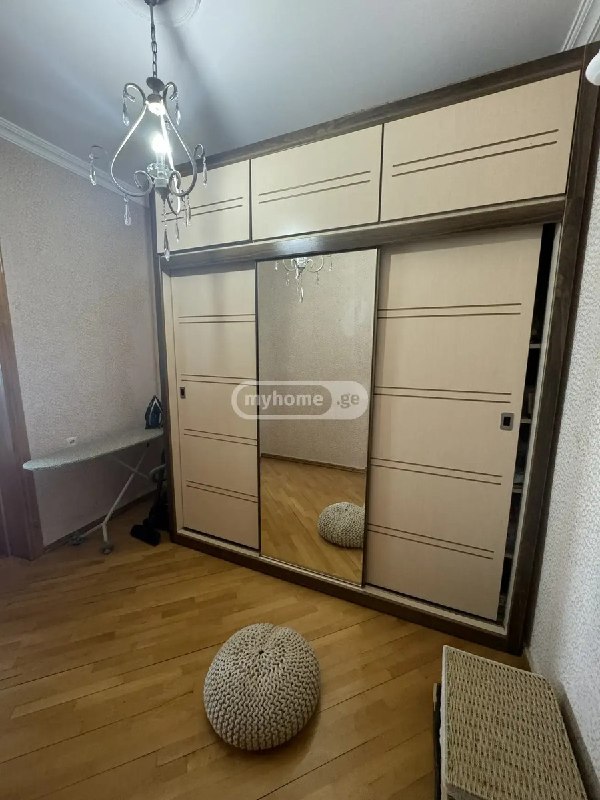 Квартира, 3 спальни — фото 1