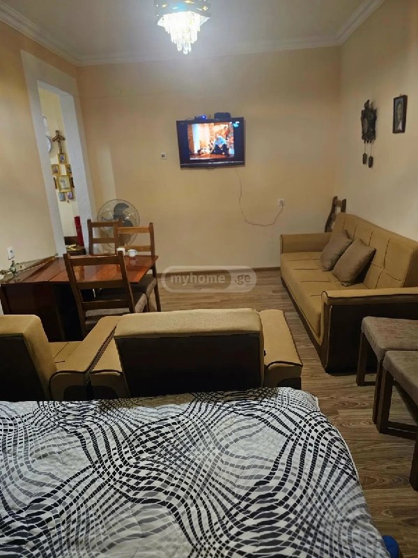 Квартира, 1 спальня — фото 1