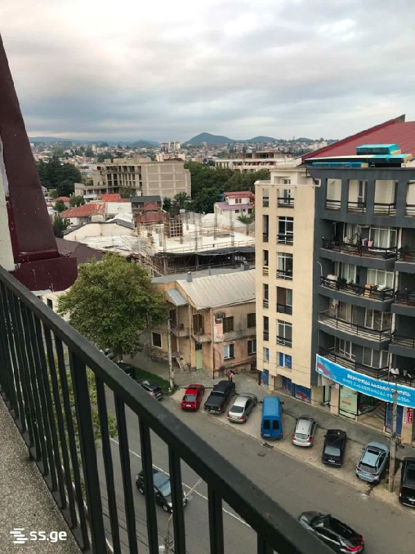 Квартира, 3 спальни — фото 1